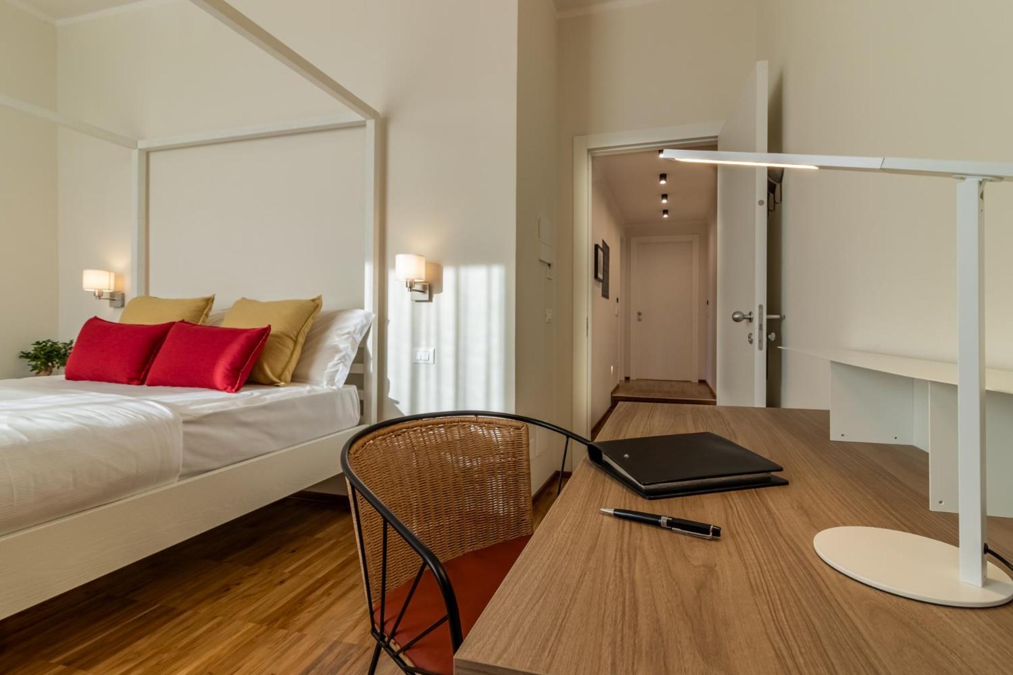 Il Faro Luxury Rooms & Lounge Специя Экстерьер фото
